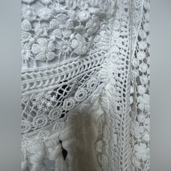 JUST BEE QUEEN
Bali Crochet Mini Skirt - Picture 3 of 17